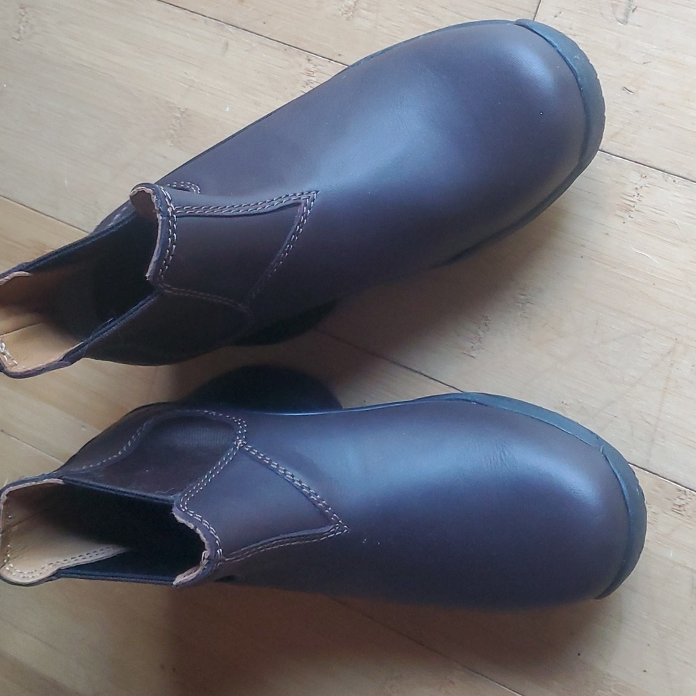 Z-Coil women's boots